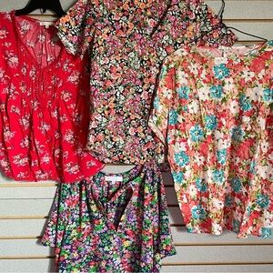 Lot Of 5 Boutique Short Sleeve Shirts Size Medium Floral Business Casual Dressy